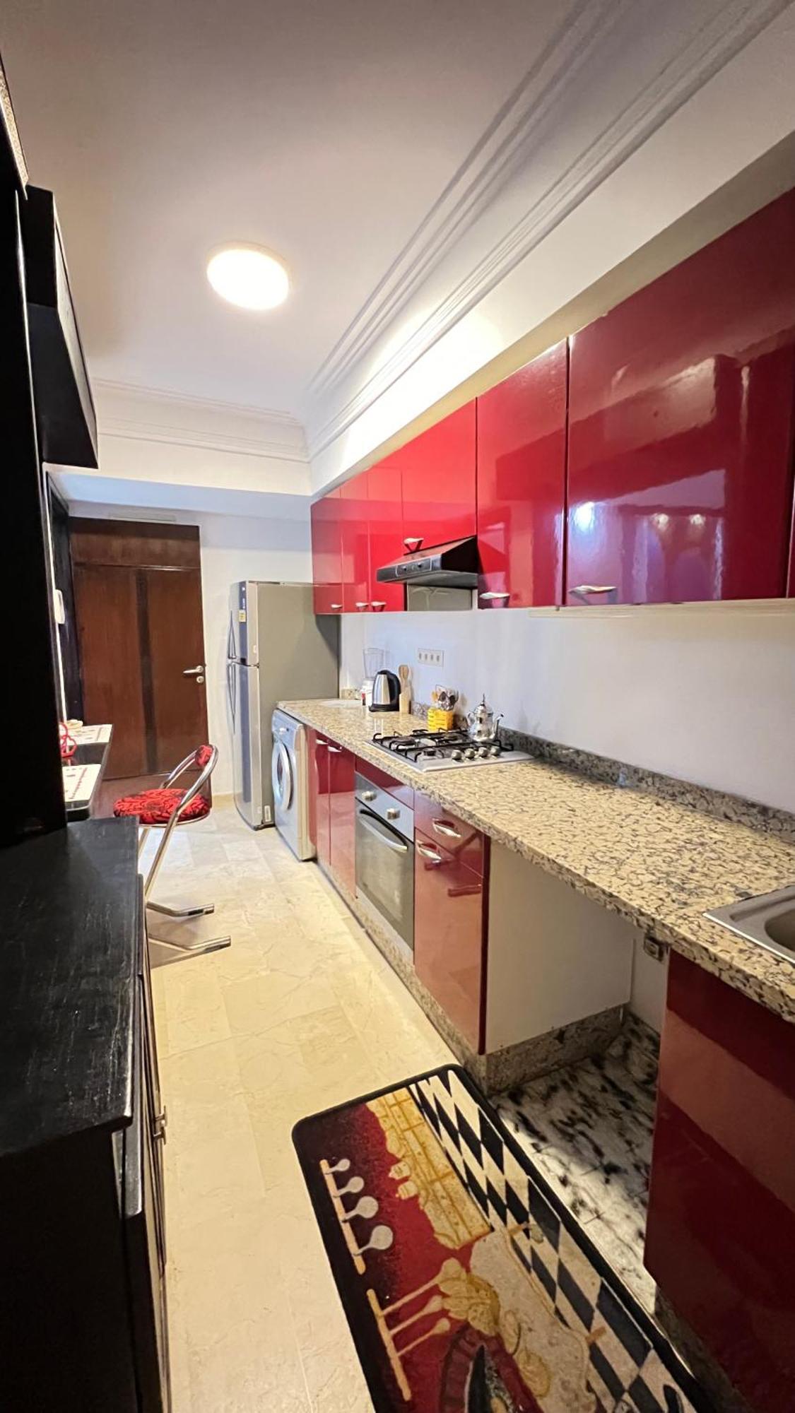 Apartment Red House *